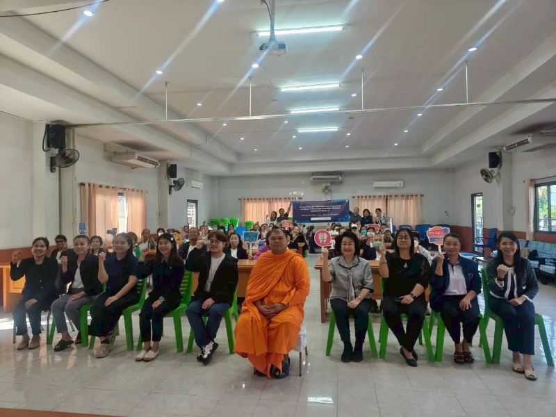 กิจกรรมโรงเรียนผู้สูงอายุ ประจำปีเดือน ธันวาคม 2568 ณ ห้องประชุมเทศบาลตำบลท่าจำปี อำเภอเมือง จังหวัดพะเยา โดยมีกิจกรรม  ดังนี้